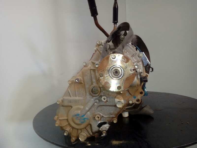 Recambio de caja cambios para toyota hilux (kun) 2.5 turbodiesel referencia OEM IAM 74RH908834  M1-A3-110