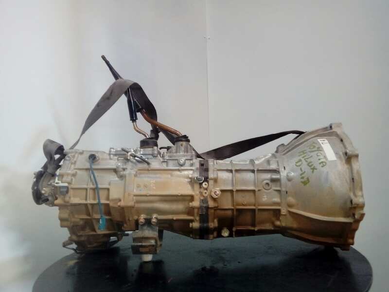 Recambio de caja cambios para toyota hilux (kun) 2.5 turbodiesel referencia OEM IAM 74RH908834  M1-A3-110