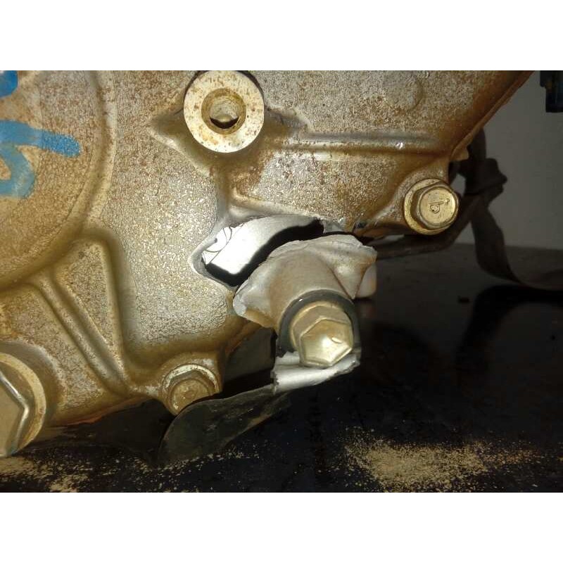 Recambio de caja cambios para toyota hilux (kun) 2.5 turbodiesel referencia OEM IAM 74RH908834  M1-A3-110