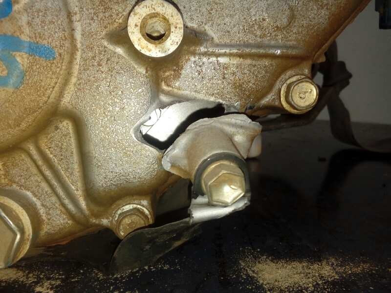 Recambio de caja cambios para toyota hilux (kun) 2.5 turbodiesel referencia OEM IAM 74RH908834  M1-A3-110