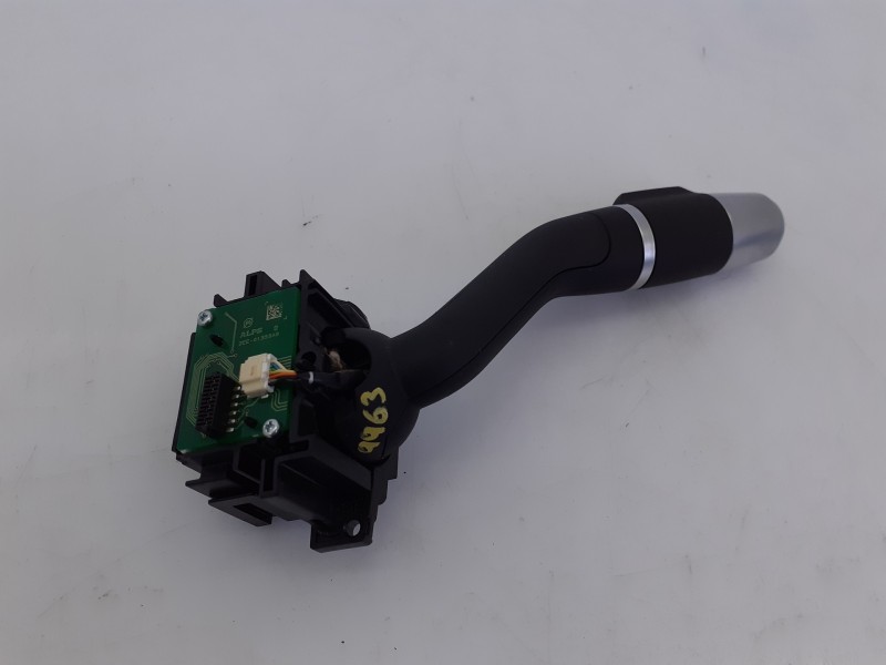 Recambio de mando intermitentes para land rover range rover evoque evoque referencia OEM IAM   E3-B3-18-3