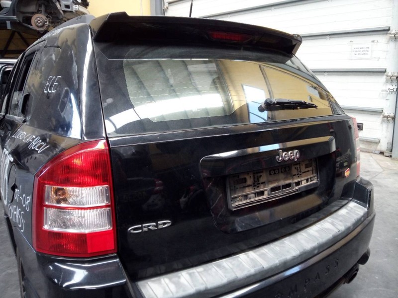 Recambio de porton trasero para jeep compass limited referencia OEM IAM   