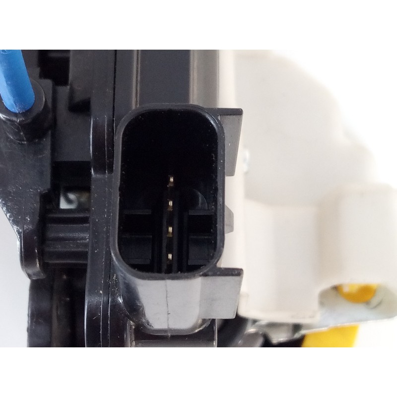 Recambio de cerradura puerta trasera izquierda para kia rio concept referencia OEM IAM   E2-B5-5-2