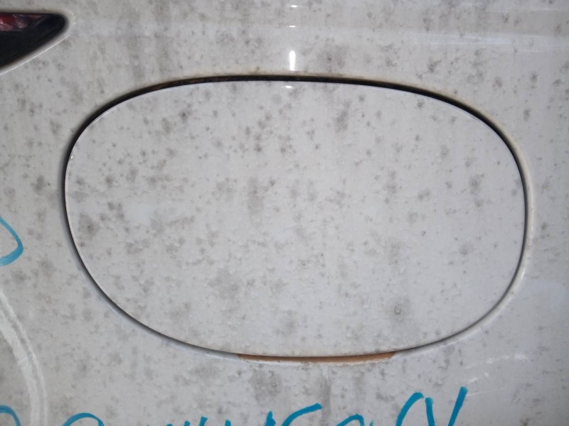 Recambio de tapa exterior combustible para land rover range rover evoque evoque referencia OEM IAM   