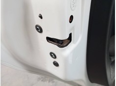 CERRADURA PUERTA TRASERA IZQUIERDA 