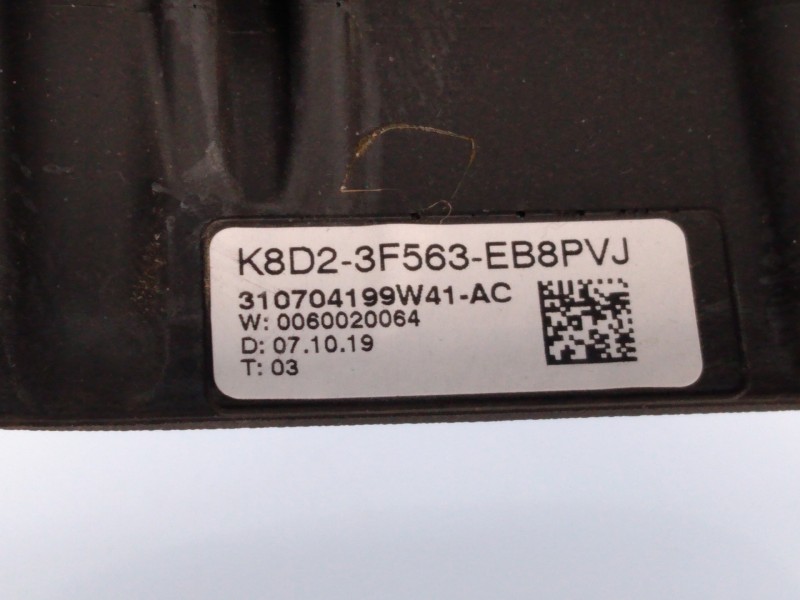 Recambio de volante para land rover range rover evoque evoque referencia OEM IAM 94989334 K8D23F563EB8PVJ E1-B4-15-2