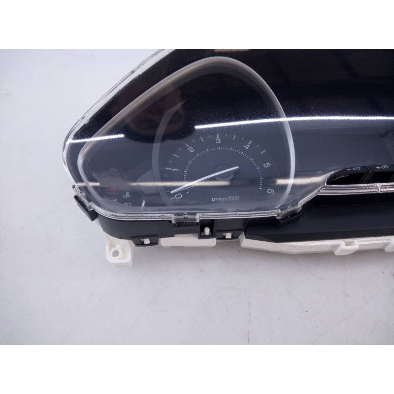 Recambio de cuadro instrumentos para peugeot 208 active referencia OEM IAM 9822621580  E3-B2-29-1