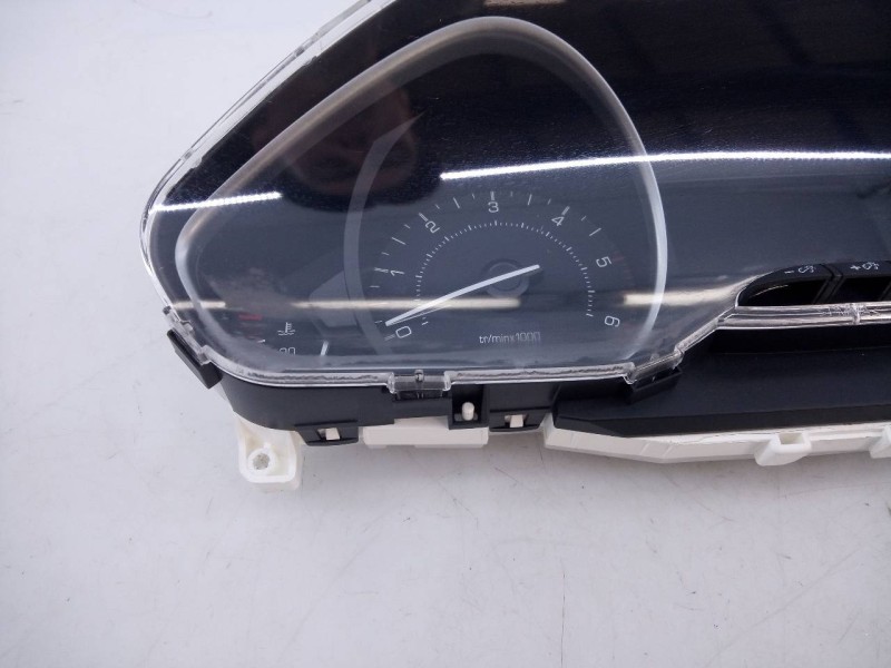 Recambio de cuadro instrumentos para peugeot 208 active referencia OEM IAM 9822621580  E3-B2-29-1