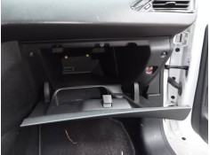 Recambio de guantera para peugeot 208 active referencia OEM IAM    2