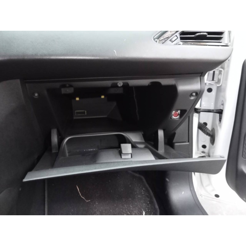 Recambio de guantera para peugeot 208 active referencia OEM IAM   