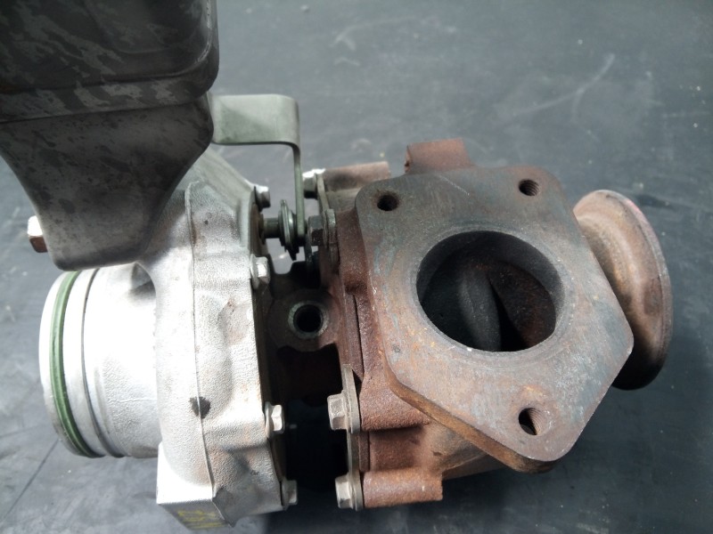 Recambio de turbocompresor para bmw serie 1 lim. (f20) 118d referencia OEM IAM 4333510300  P1-A2-17
