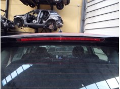 LUZ CENTRAL DE FRENO 