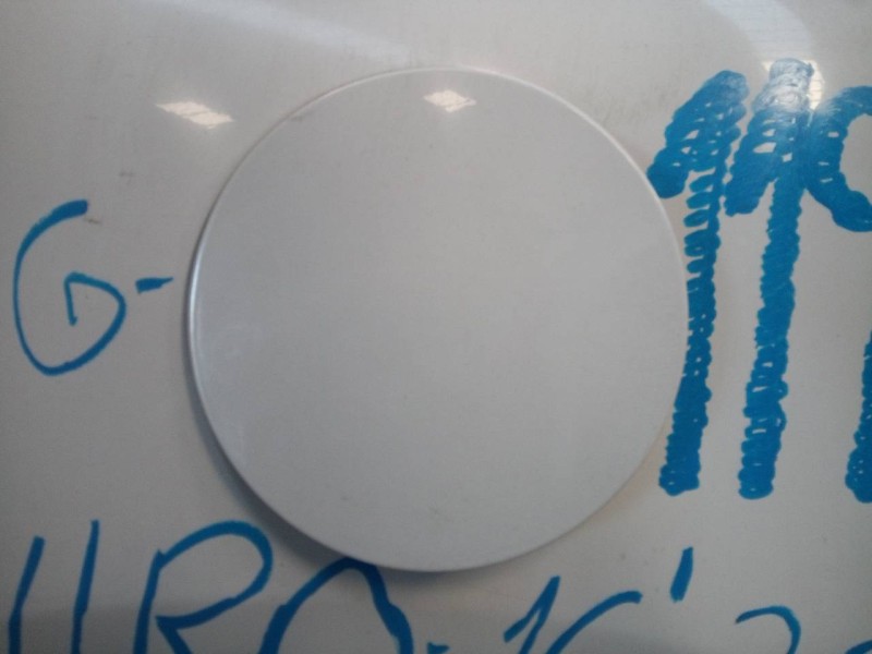 Recambio de tapa exterior combustible para kia niro concept referencia OEM IAM   