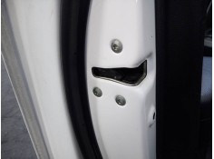 CERRADURA PUERTA DELANTERA IZQUIERDA 