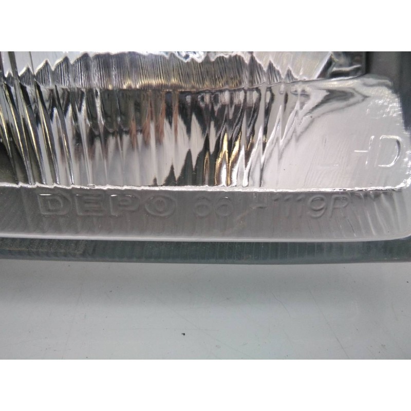 Recambio de faro derecho para fiat punto berlina (176) referencia OEM IAM 086611119 6611119R E2-B2-13-2