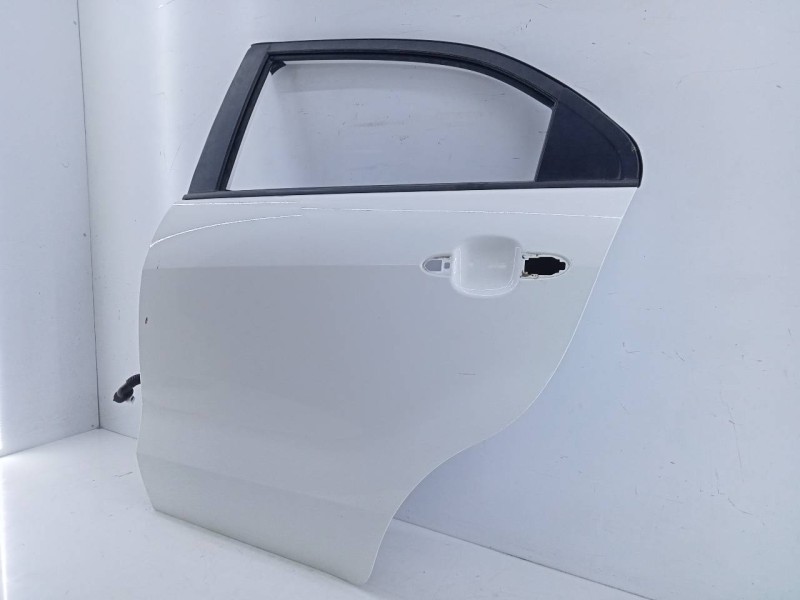 Recambio de puerta trasera izquierda para kia rio concept referencia OEM IAM   E4-B4-4