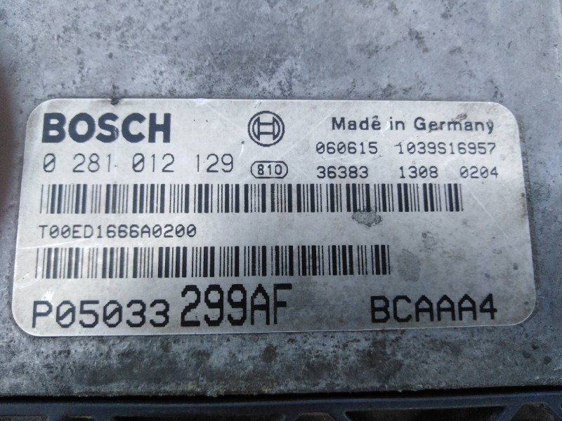 Recambio de centralita motor uce para dodge caliber se referencia OEM IAM P05033299AF 0281012129 E3-B6-4-2