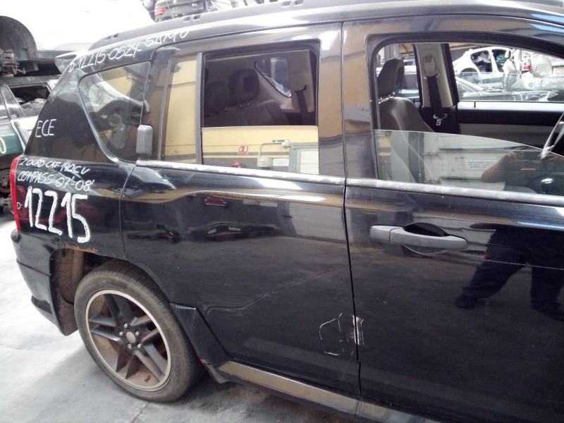 Recambio de puerta trasera derecha para jeep compass limited referencia OEM IAM   