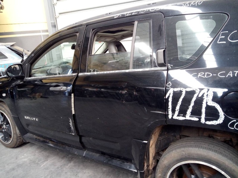 Recambio de puerta trasera izquierda para jeep compass limited referencia OEM IAM   