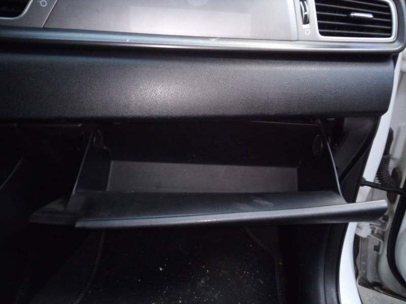 Recambio de guantera para kia niro concept referencia OEM IAM   