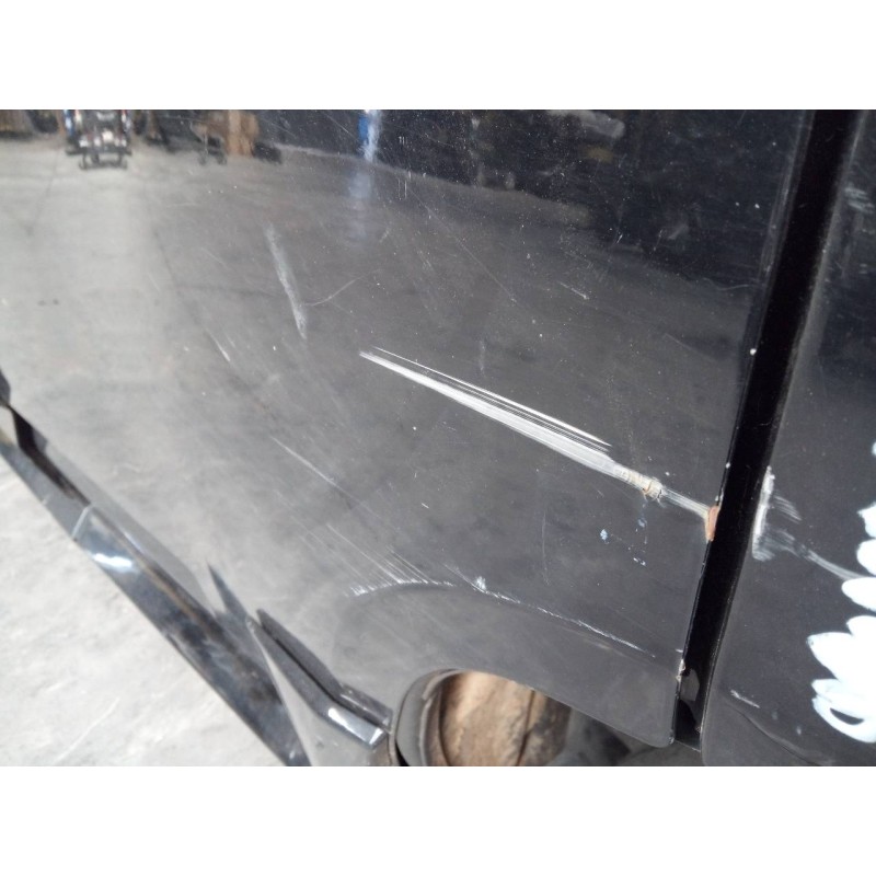 Recambio de puerta trasera izquierda para jeep compass limited referencia OEM IAM   