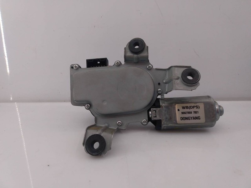 Recambio de motor limpia trasero para chevrolet captiva 2.0 vcdi lt referencia OEM IAM 96627058  E2-B6-4-2