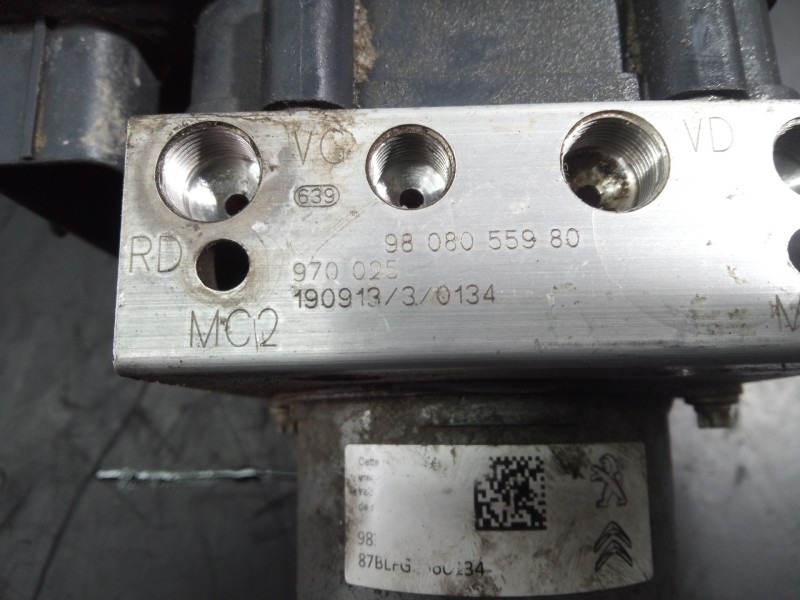 Recambio de abs para citroën berlingo feel m referencia OEM IAM 9808055980  P3-B8-24-2