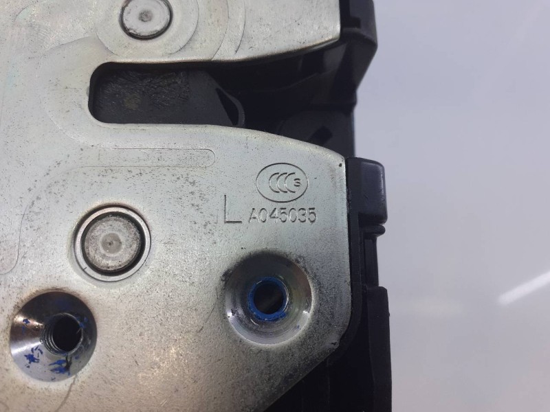 Recambio de cerradura puerta delantera izquierda para hyundai i20 1.0 tgdi cat referencia OEM IAM 81310A2600  E2-B5-13-2