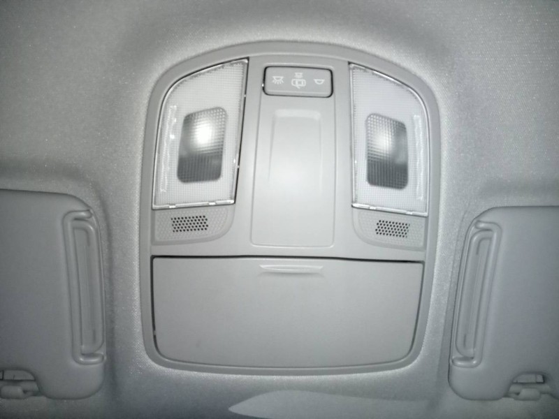 Recambio de luz interior para hyundai tucson essence 2wd referencia OEM IAM   