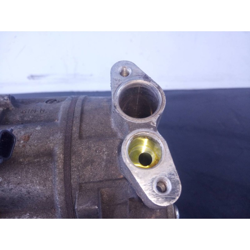 Recambio de compresor aire acondicionado para dacia logan ii ambiance referencia OEM IAM 926006775R 4064906865 P3-B2-2-1