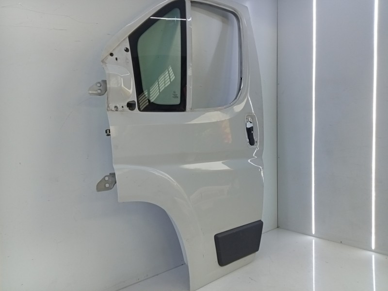 Recambio de puerta delantera izquierda para fiat ducato furgón 30 115 (rs: 3000 mm) l1h2 referencia OEM IAM   E4-A2-B3