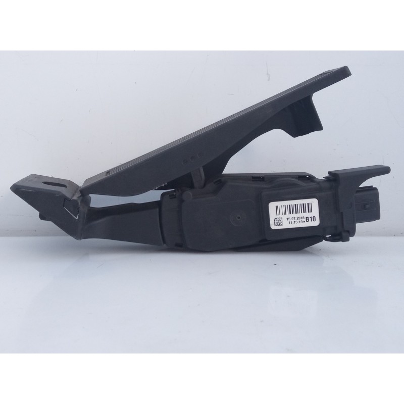 Recambio de pedal acelerador para hyundai tucson essence 2wd referencia OEM IAM 32414400  E3-A3-45-2