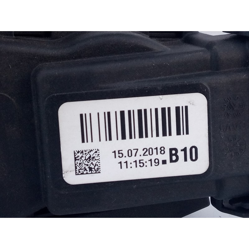 Recambio de pedal acelerador para hyundai tucson essence 2wd referencia OEM IAM 32414400  E3-A3-45-2