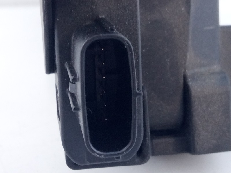 Recambio de pedal acelerador para hyundai tucson essence 2wd referencia OEM IAM 32414400  E3-A3-45-2