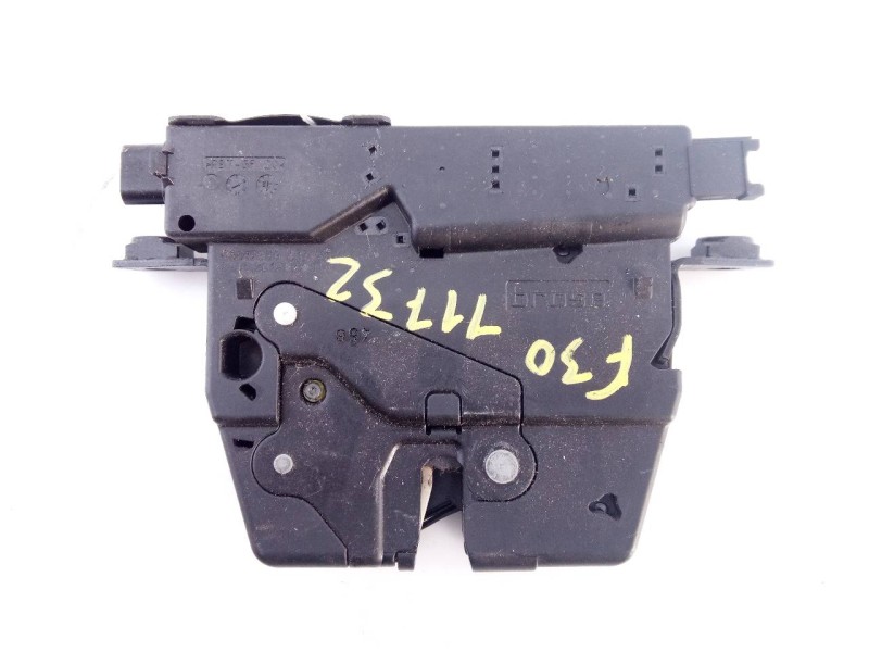 Recambio de cerradura maletero / porton para bmw serie 3 lim. (f30) 320d referencia OEM IAM 918064105 5124719121205 E1-A3-52-2