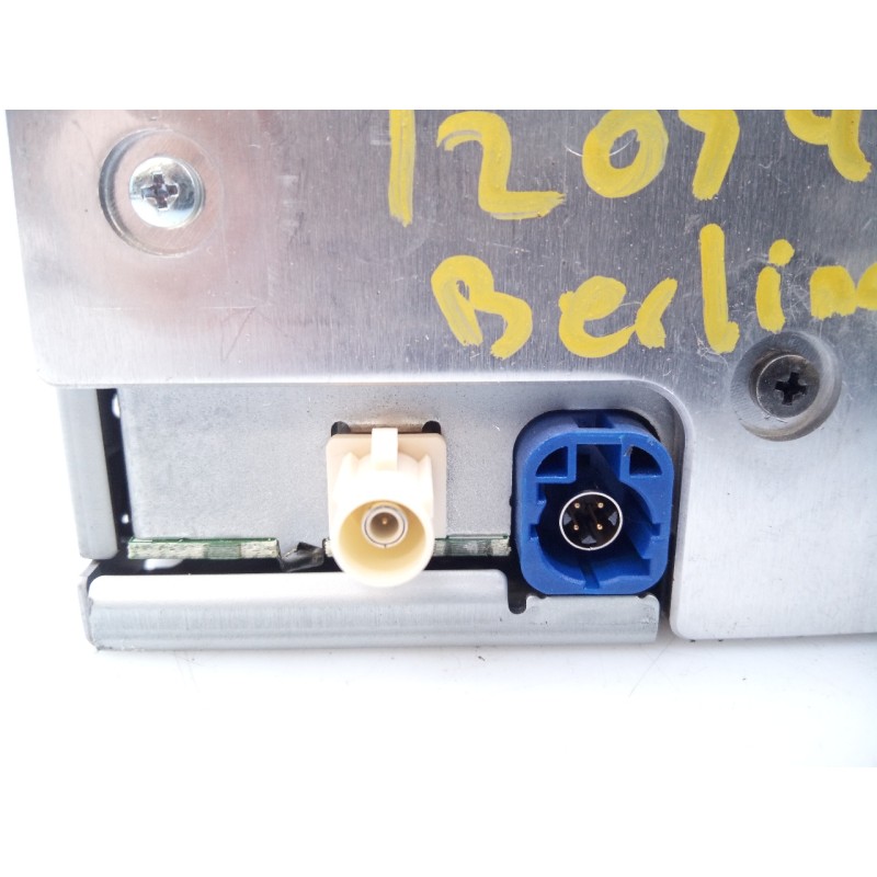 Recambio de sistema audio / radio cd para citroën berlingo feel m referencia OEM IAM 983008488000 9818777780 E3-B2-14-2