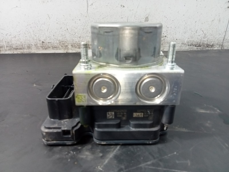 Recambio de abs para renault clio iv limited referencia OEM IAM 476601842R  P3-A8-19-5