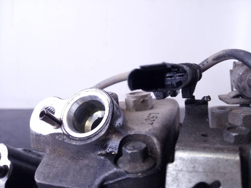 Recambio de compresor aire acondicionado para bmw serie 3 coupe (e92) e92 coupé 320d referencia OEM IAM 4472601851  P3-B2-23-4