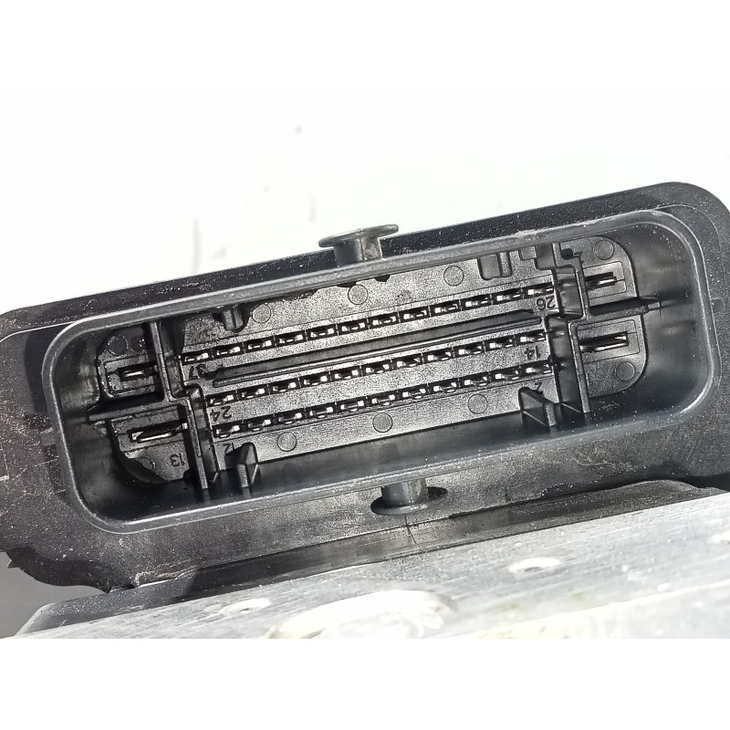 Recambio de abs para renault clio iv limited referencia OEM IAM 476601842R  P3-A8-19-5