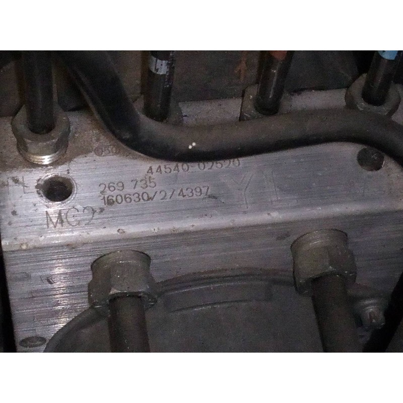 Recambio de abs para toyota auris active referencia OEM IAM 4454002520 16063024347 