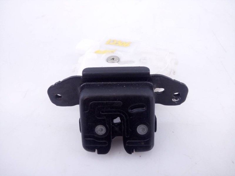 Recambio de cerradura maletero / porton para toyota auris active referencia OEM IAM   E2-B4-60-1