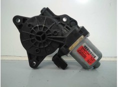 Recambio de motor elevalunas trasero derecho para hyundai tucson essence bluedrive 2wd referencia OEM IAM 83460D7000  