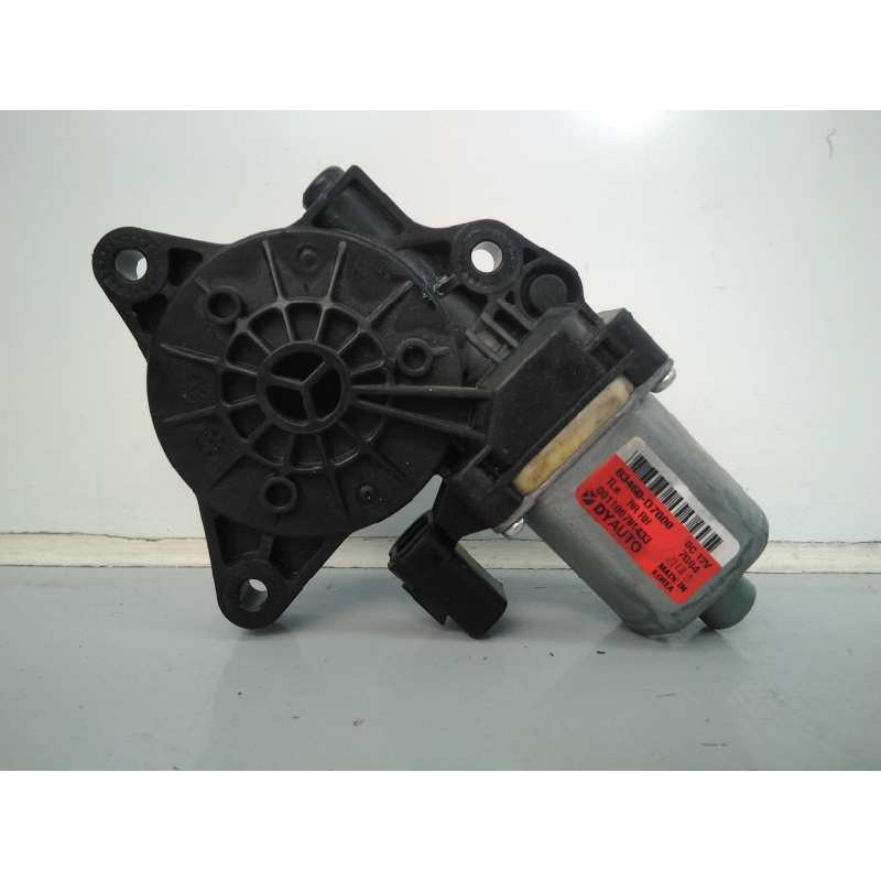 Recambio de motor elevalunas trasero derecho para hyundai tucson essence bluedrive 2wd referencia OEM IAM 83460D7000  