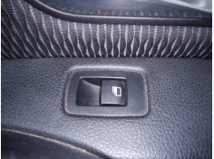 MANDO ELEVALUNAS TRASERO DERECHO 