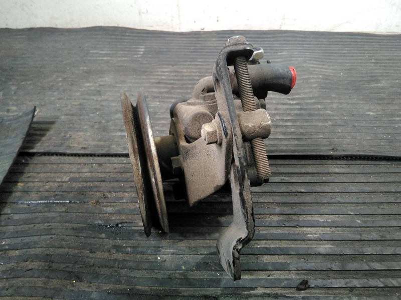 Recambio de bomba direccion para nissan terrano/terrano.ii (r20) referencia OEM IAM 18097057  P3-B4-14-3
