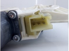 Recambio de motor elevalunas delantero izquierdo para mercedes-benz clase m (w164) 320 / 350 cdi (164.122) referencia OEM IAM    2