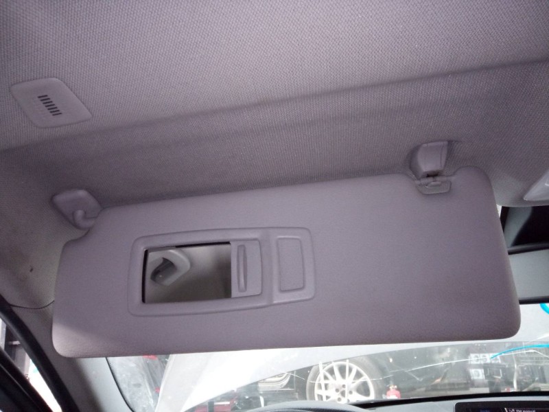 Recambio de parasol izquierdo para bmw serie 3 lim. (f30) 320d referencia OEM IAM   