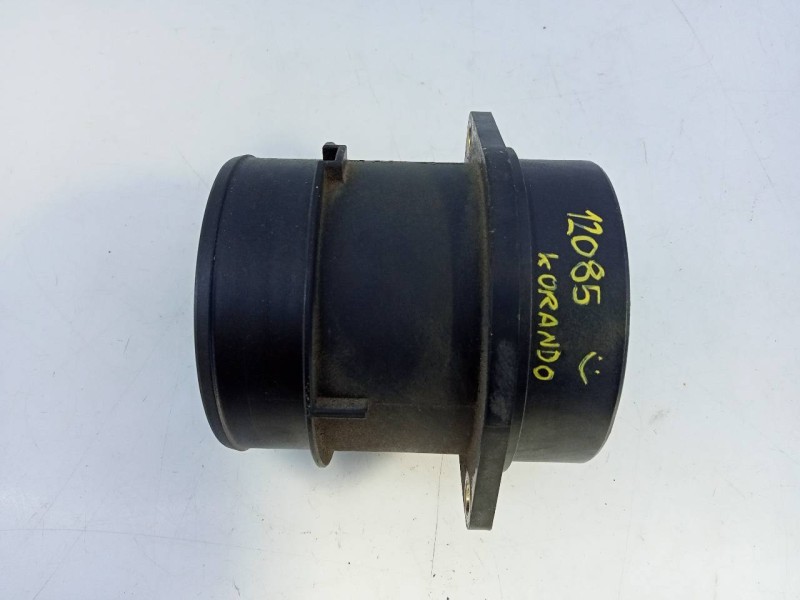 Recambio de caudalimetro para ssangyong korando limited plus 4x4 referencia OEM IAM A6710940048 0281006043 E3-A3-19-2