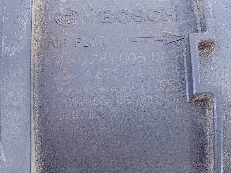 Recambio de caudalimetro para ssangyong korando limited plus 4x4 referencia OEM IAM A6710940048 0281006043 E3-A3-19-2