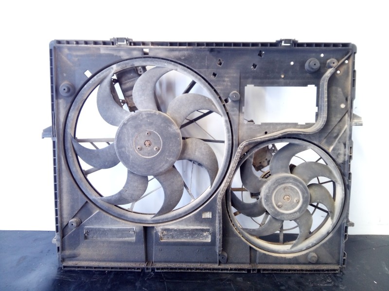 Recambio de electroventilador para volkswagen touareg (7la) tdi r5 referencia OEM IAM 7L0121203F 0130303922 P2-B8-9